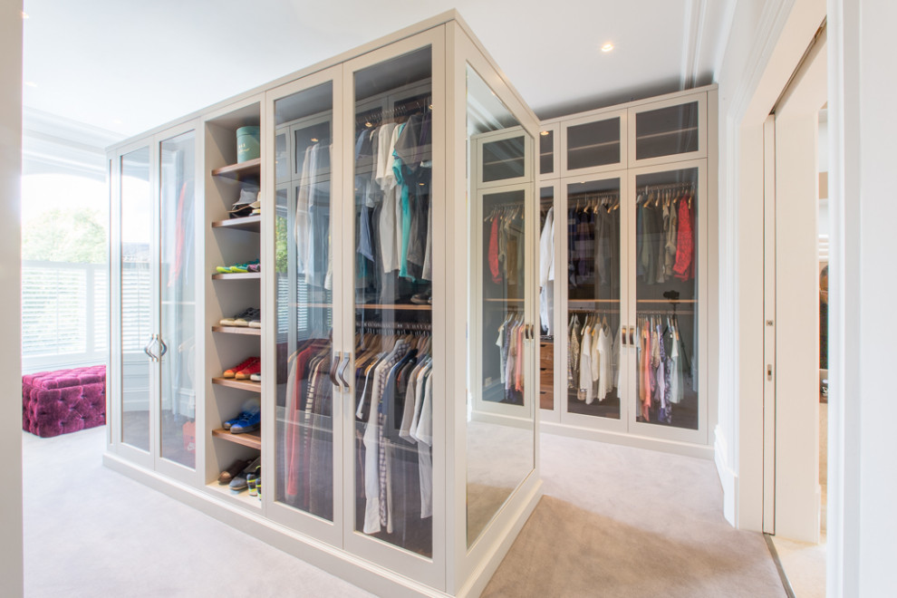 Mid-sized storage and wardrobe in London.