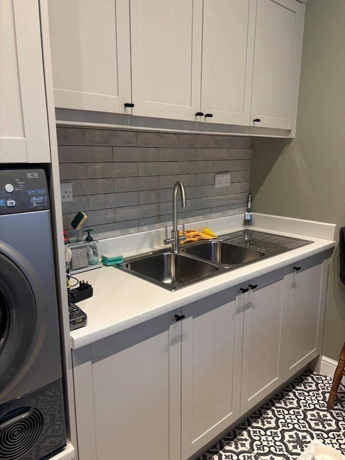 The Rugby Laundry Room - Balham - RRP £8,000 - Luxe Price £6,625