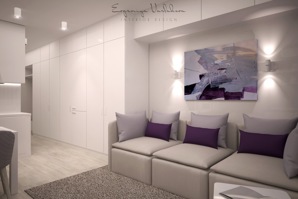 Фиолетовая студия