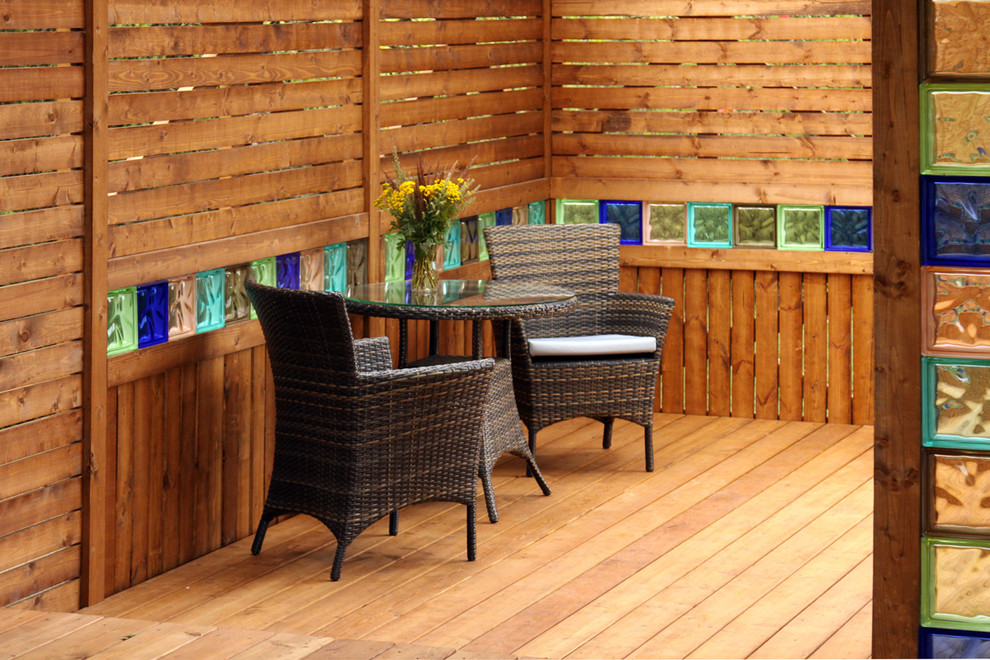 Сад у ручья