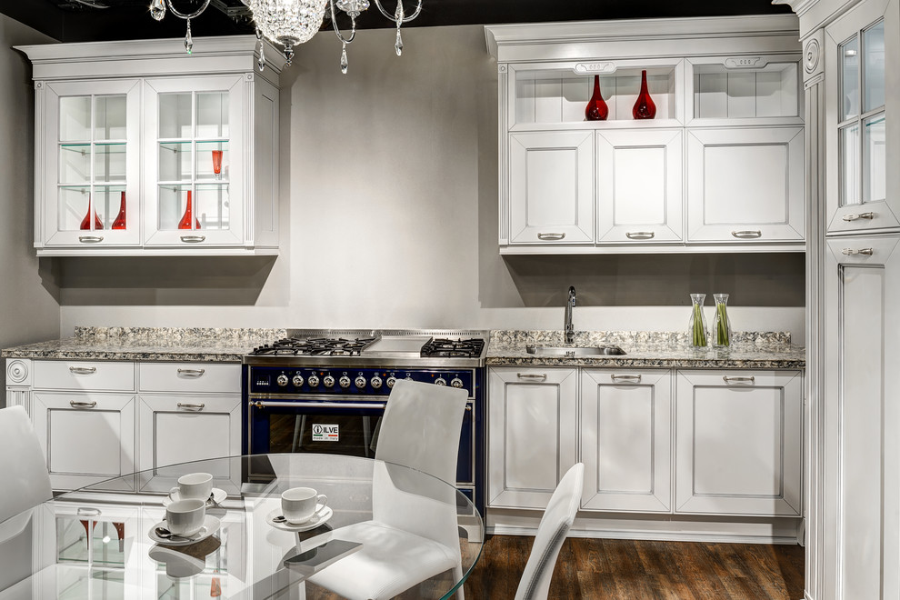 Белая кухня