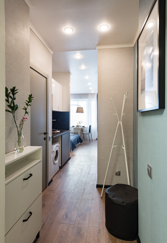 Маленькая квартирка 28 кв.м. В голубых тонах.