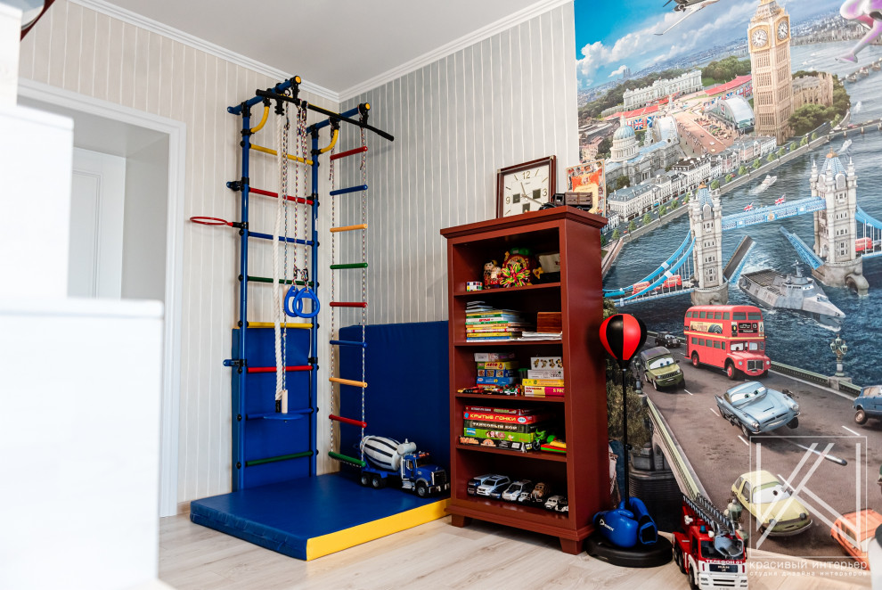 Реализованный интерьер четырехкомнатной квартиры