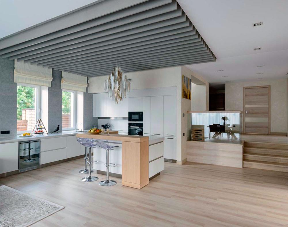 Интерьер жилого дома на ул. Мадридской