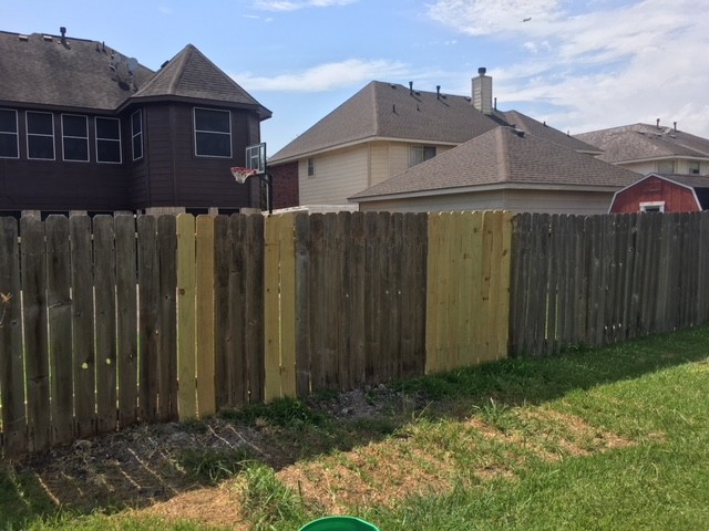 Wood 200' Fence Restoration