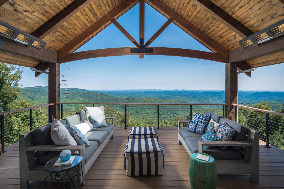 Home design - transitional home design idea