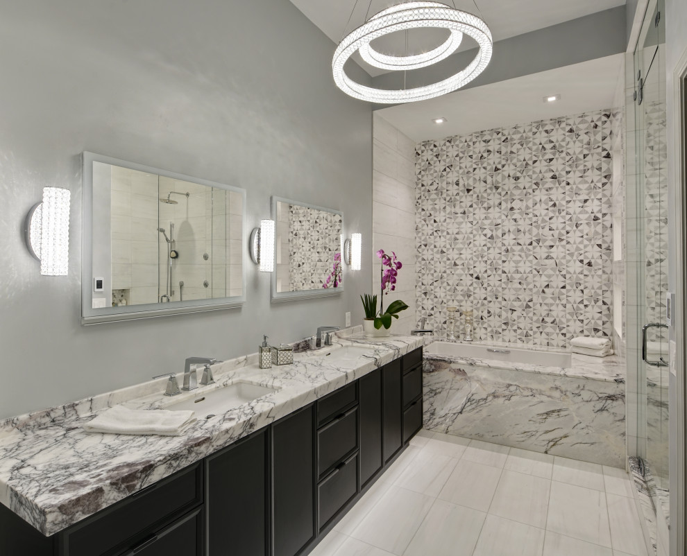 Design ideas for a transitional bathroom in Chicago.