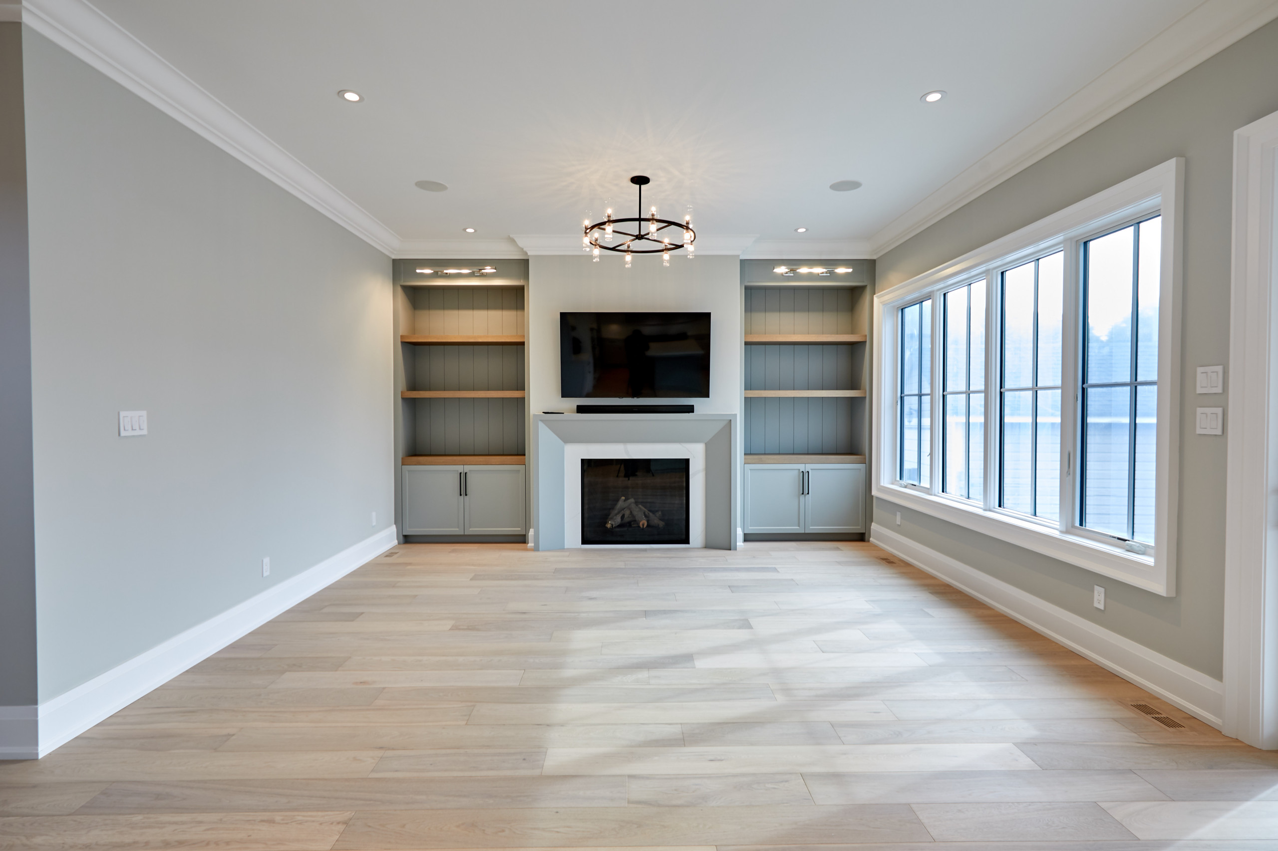 Crescent - South West Oakville