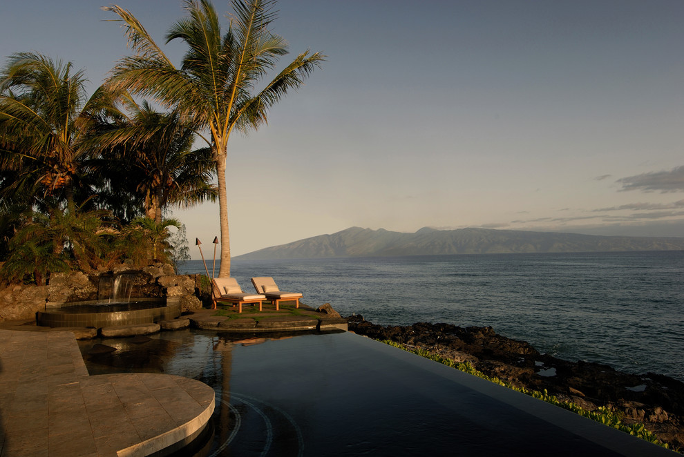 This is an example of a contemporary infinity pool in Hawaii.