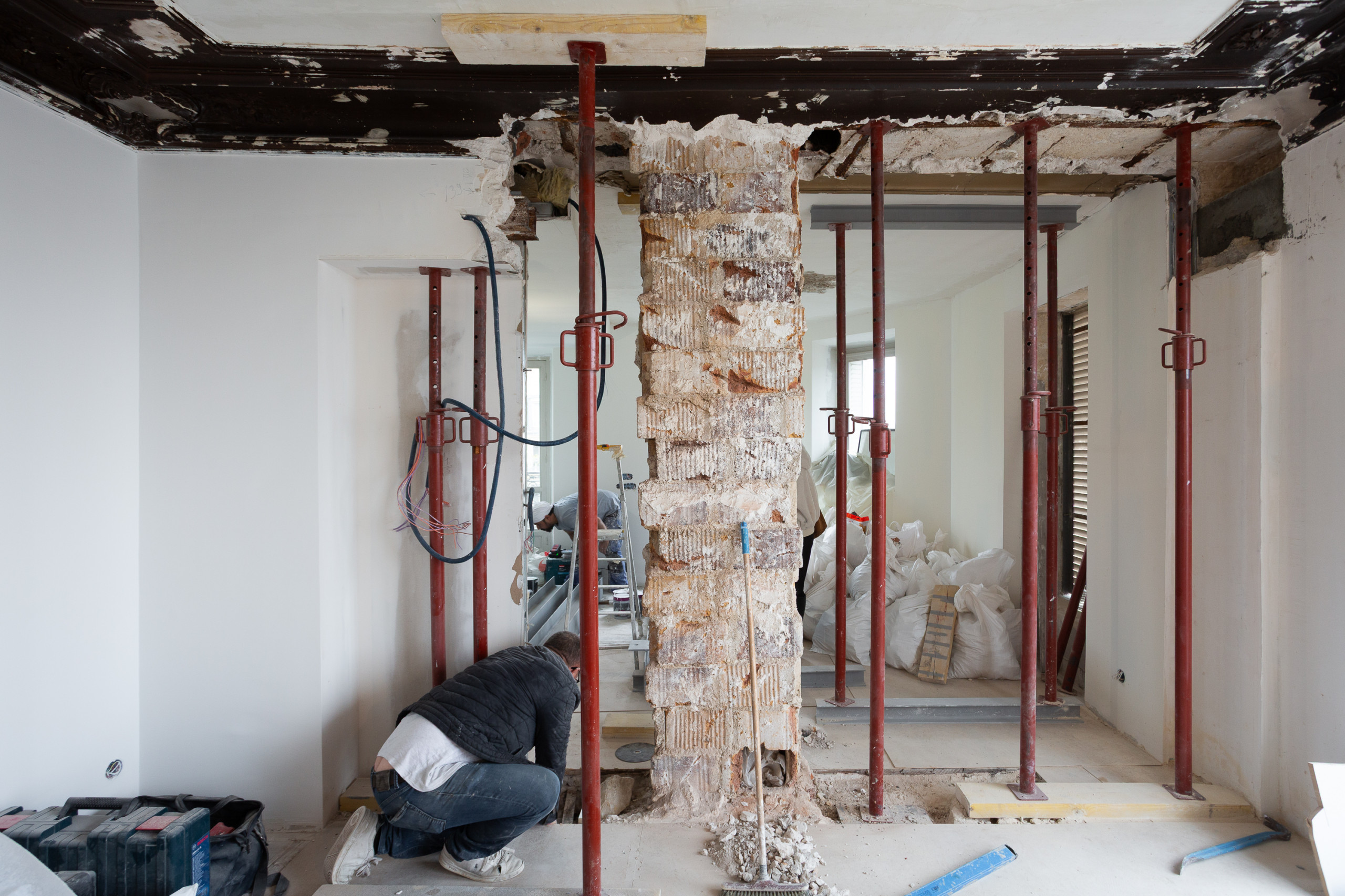 OUVERTURE DE MUR PORTEUR