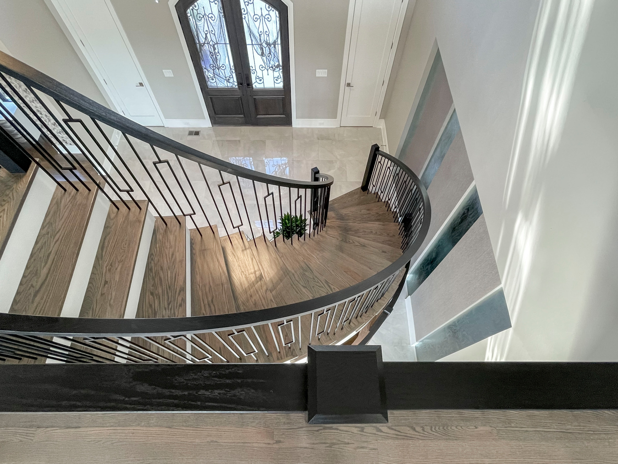 114_Striking Floating-Curved Staircase, Leesburg VA 20175