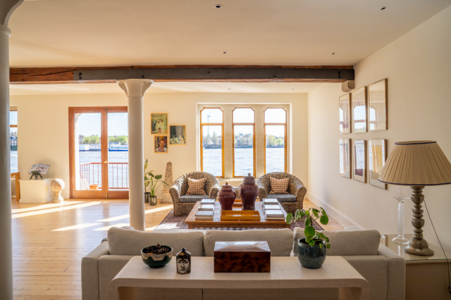 Wapping Wharf Apartment industrial-living-room