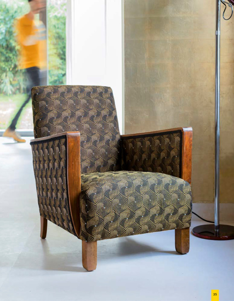 Стильная обивка мебели интересными тканями