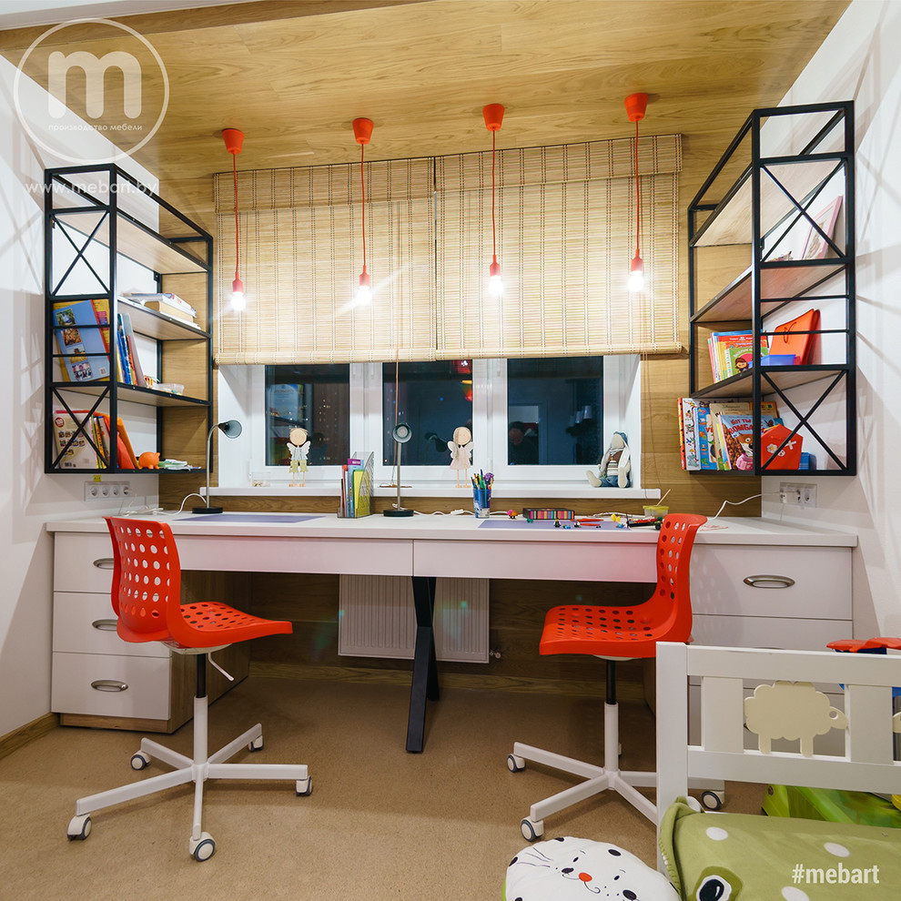 Стол для двоих детей