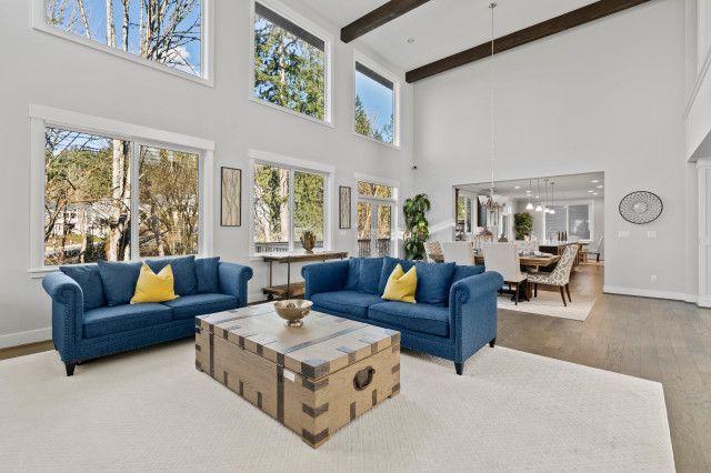 Custom Toll Brothers Home in Bothell modern-wohnbereich