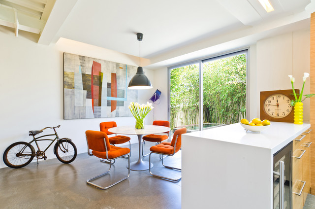 Grand Blvd. contemporaneo
