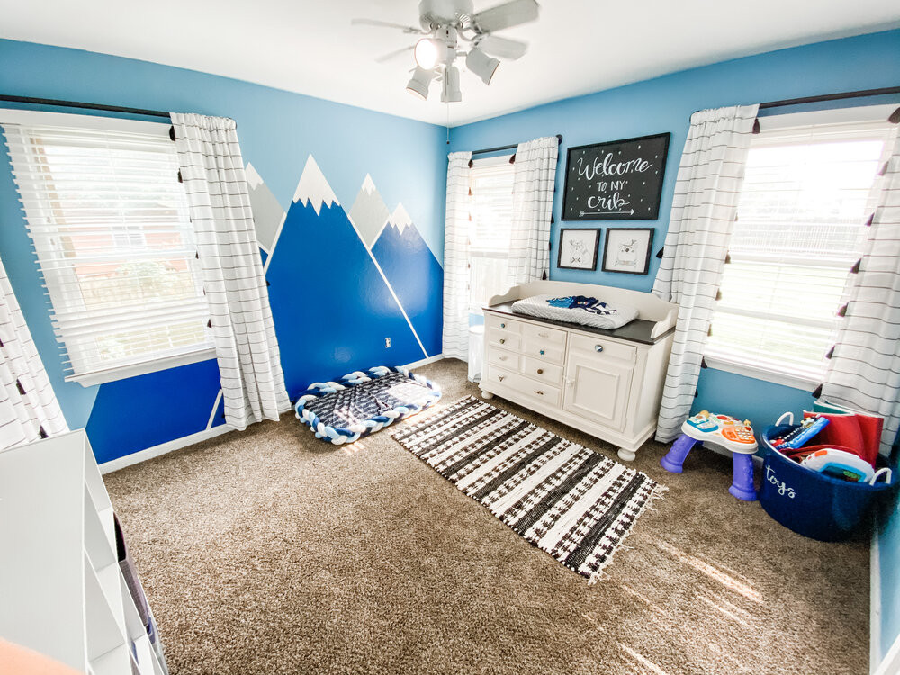 Hendrix's Aztec Mountain Nursery