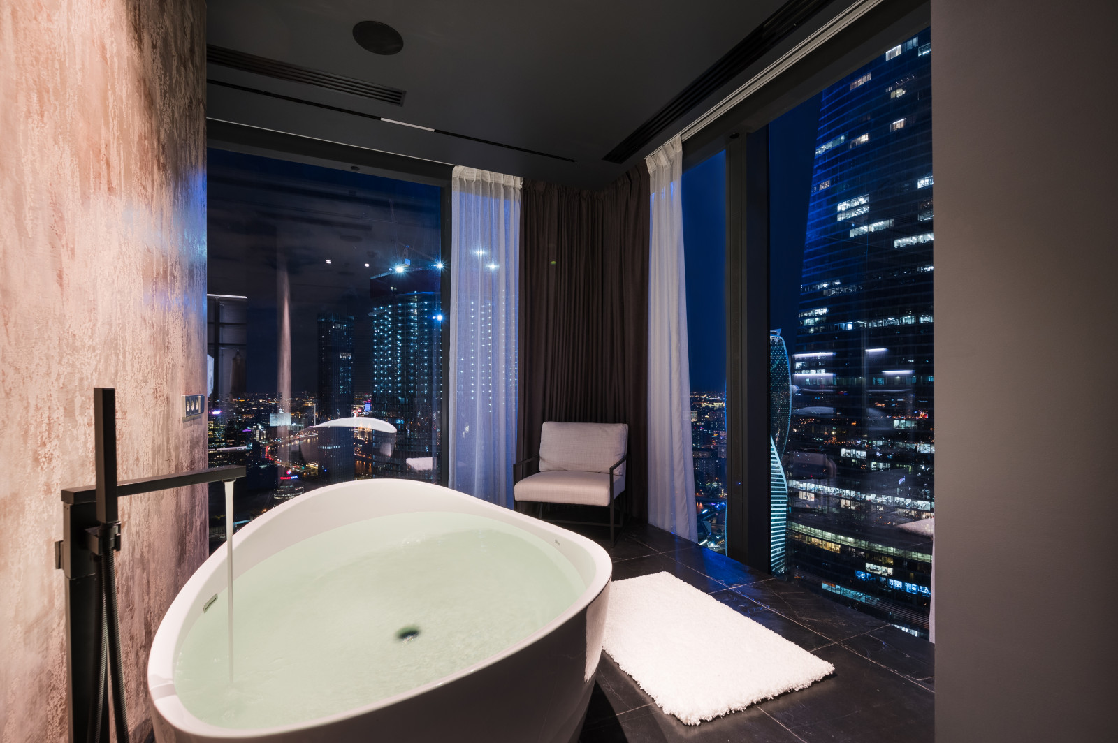 Апартаменты в Neva Towers