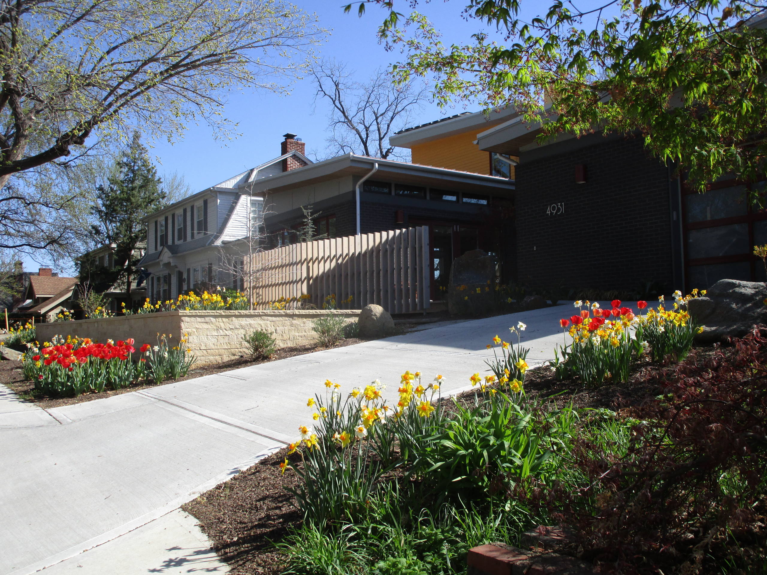 Westwood Contemporary Home Landscape