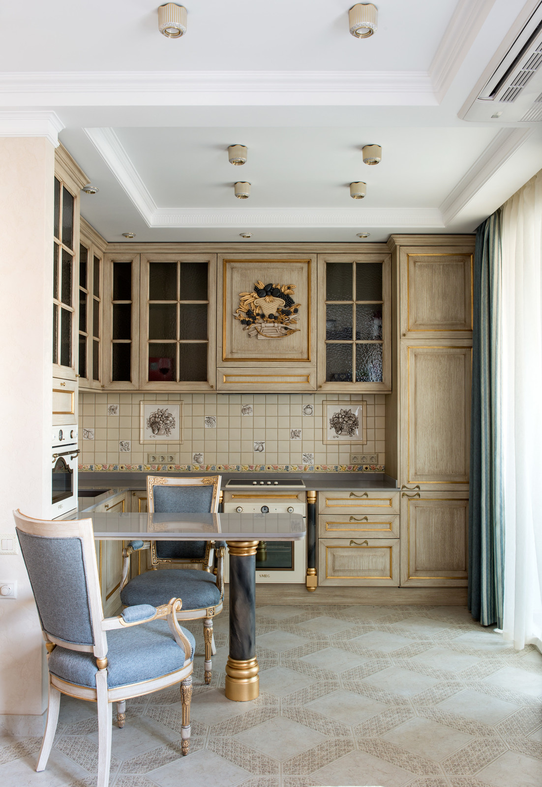 Квартира 120 м2 в ЖК "Соловьиная роща" в районе Куркино, Москва