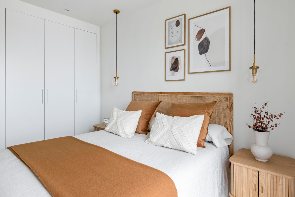 Design ideas for a scandinavian bedroom in Madrid.