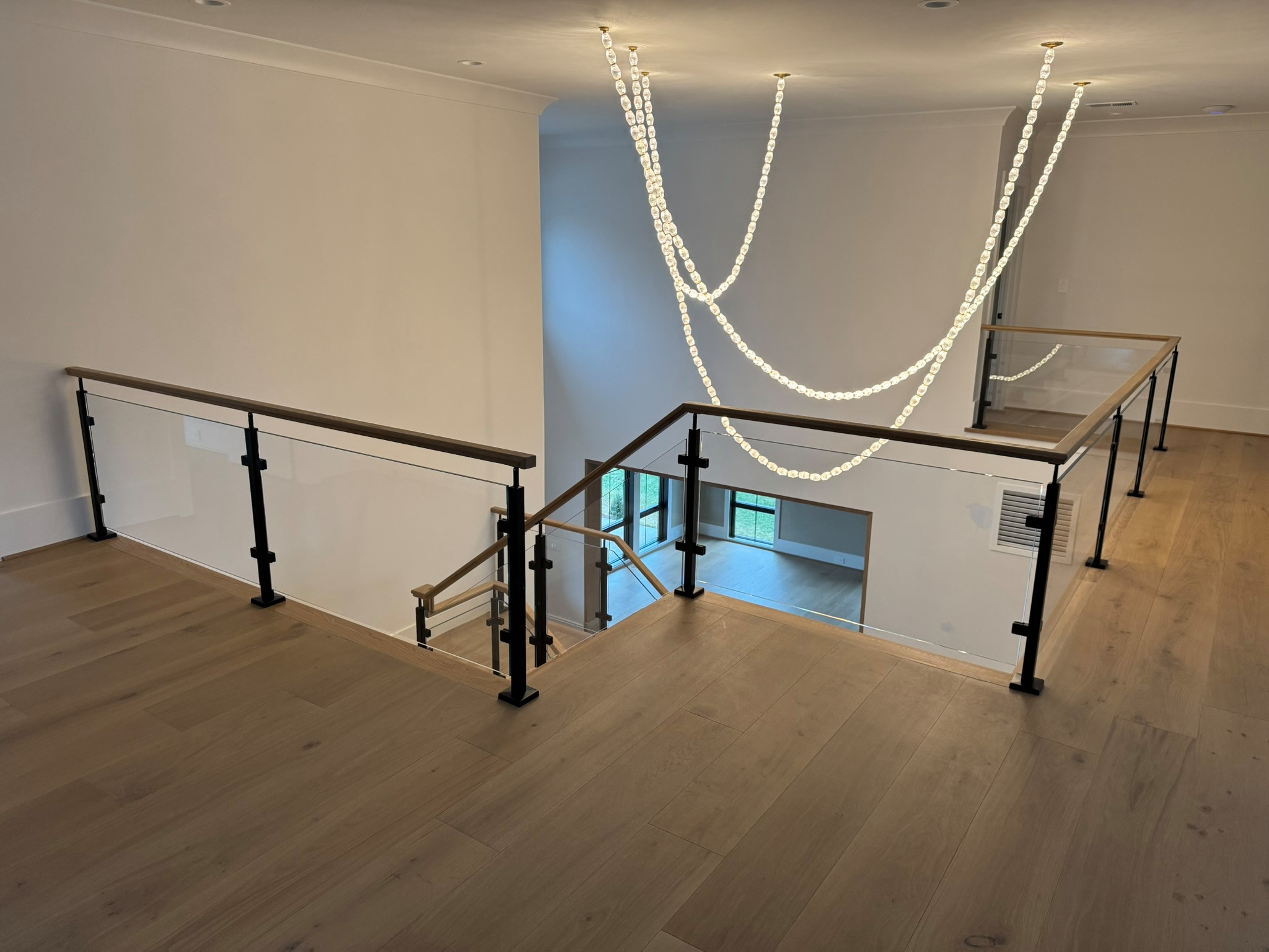 134_Modern White Oak Stair with Glass Balustrade, Vienna, VA 22180