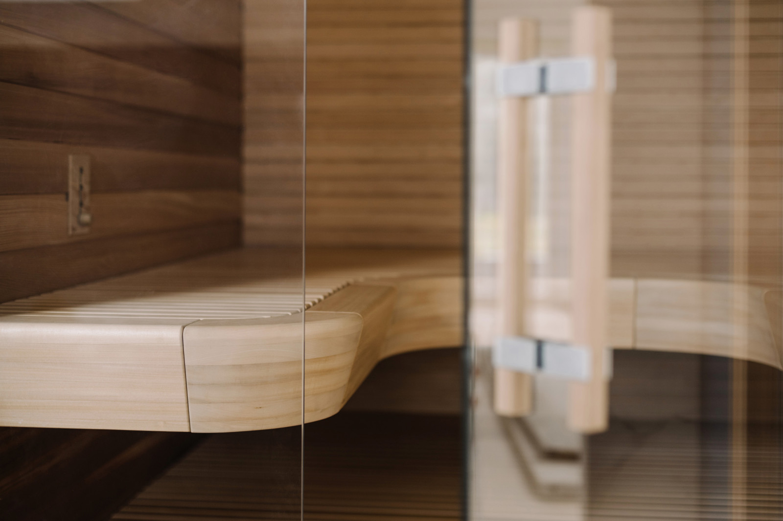 Подвесные полки