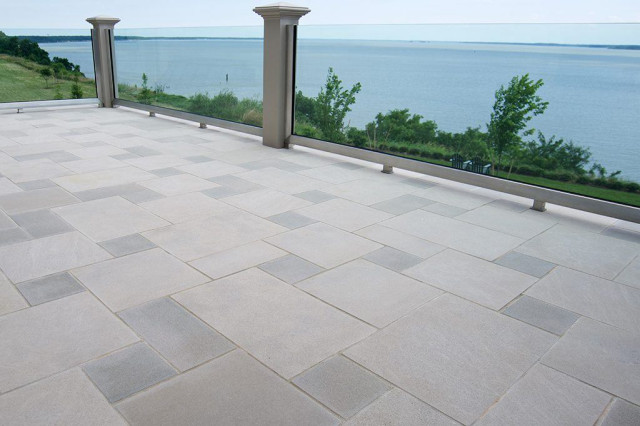 Pavers contemporary-patio
