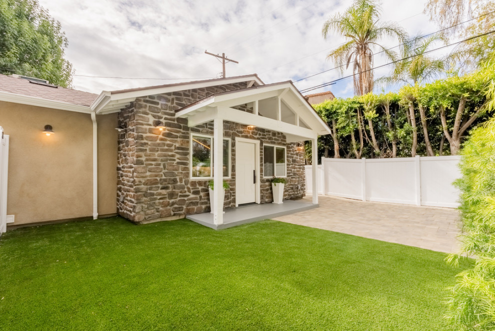 Private Front Yard ADU with Architectural Stone Wall Porch In Sherman ...