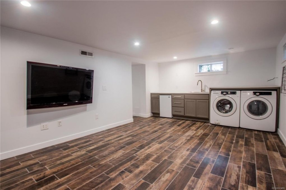 Inspiration for a transitional home design remodel in Denver