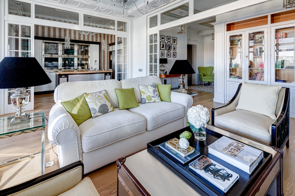 Четыре Солнца