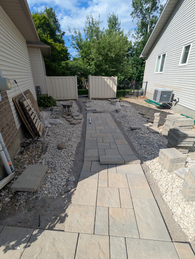 Interlock Layout
