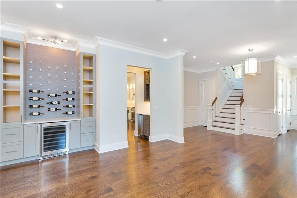 Inspiration for a transitional kitchen remodel in DC Metro