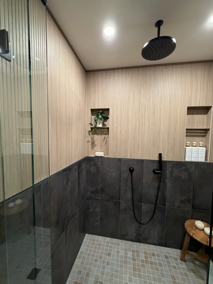 Multiple Shower Heads | Luxury Walk-In Shower