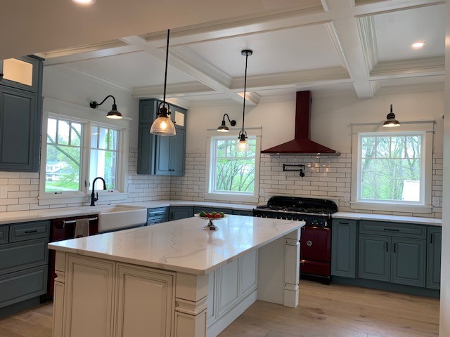 Statement Color Kitchen traditional-kitchen