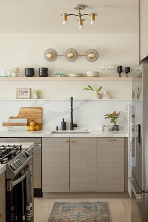 Inspiration for a craftsman kitchen remodel in Santa Barbara