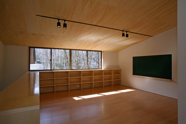 木立に佇む家 contemporain-salon