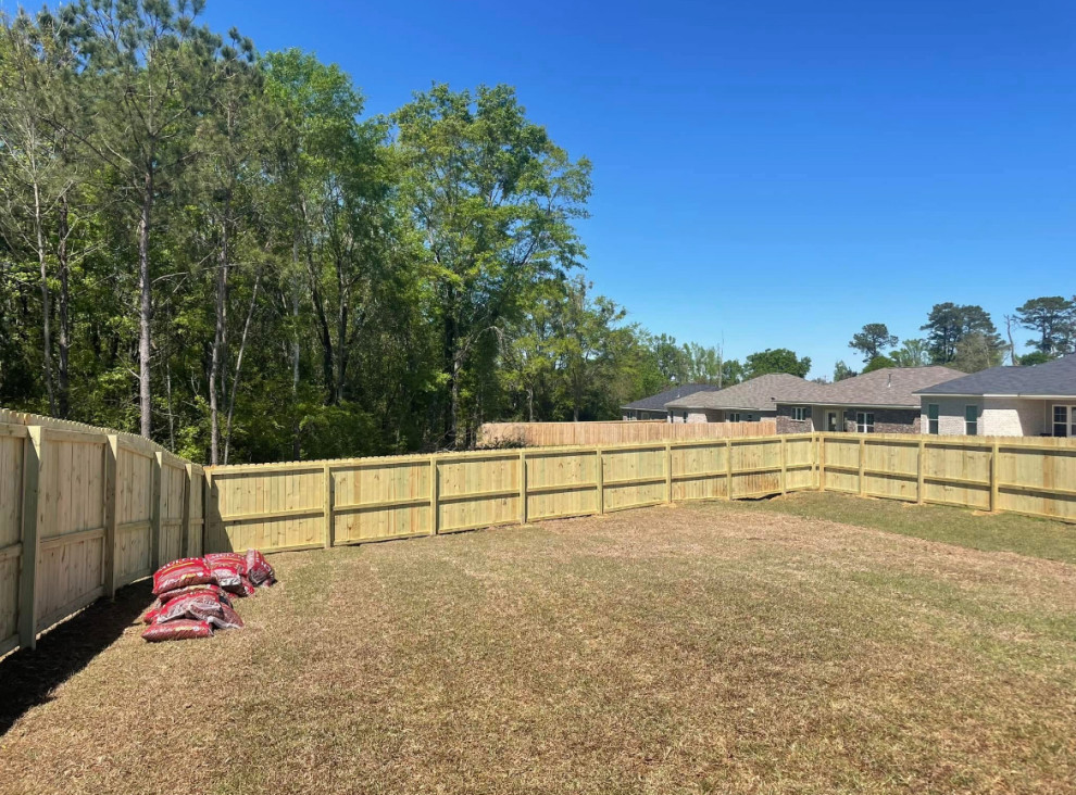 Hidden Lake Privacy Fence