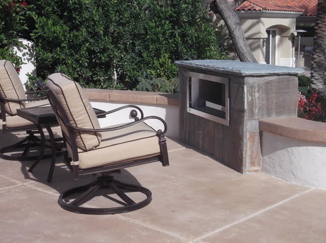Fire pits, Fireplaces and Fire Features contemporary-patio