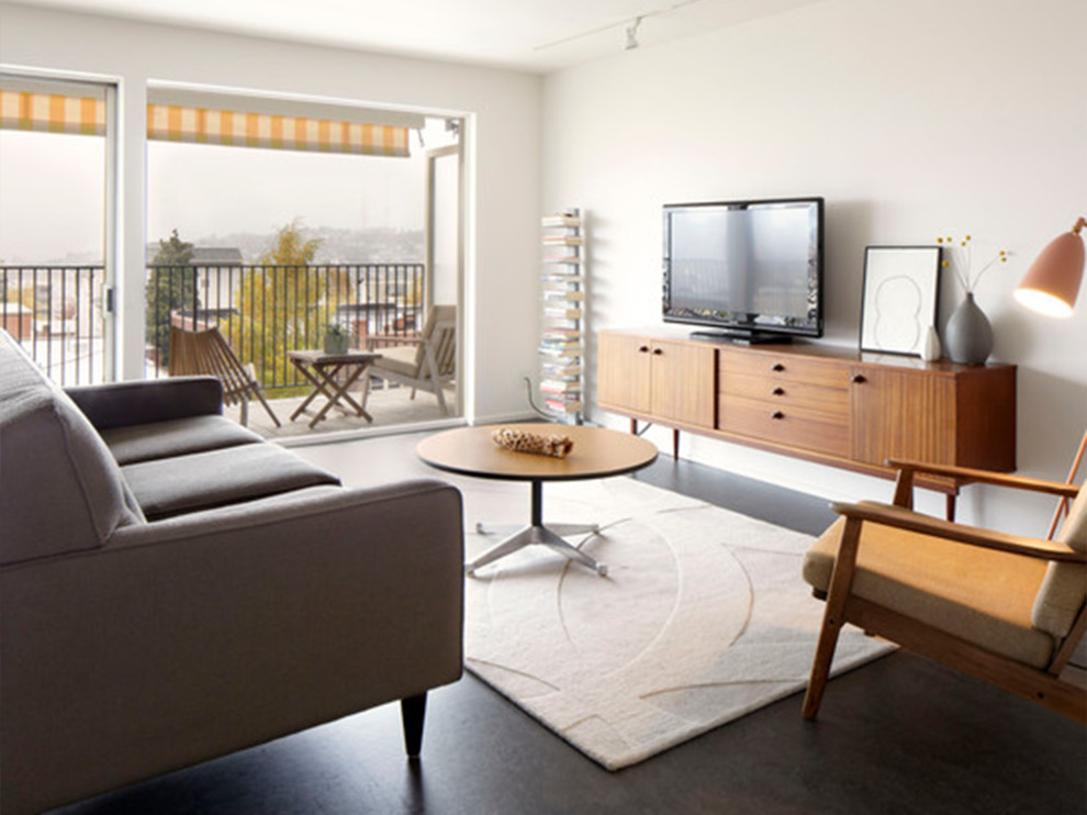 Photo of a midcentury living room in Brisbane.