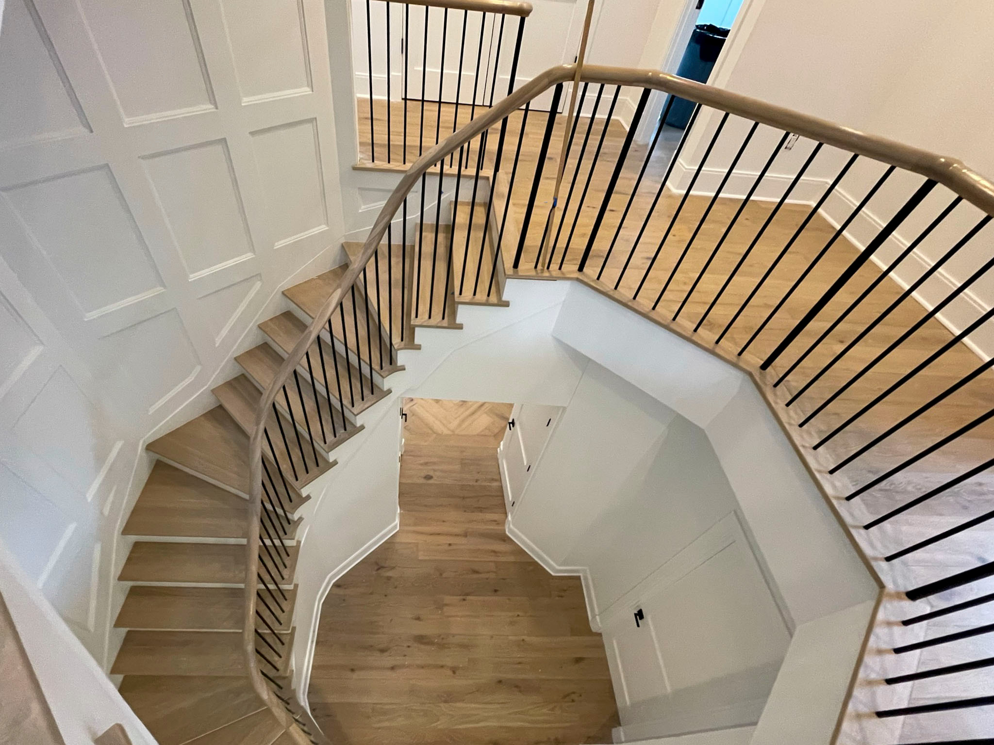 100_Hexagonal Floating-Staircase, Bethesda MD 20817