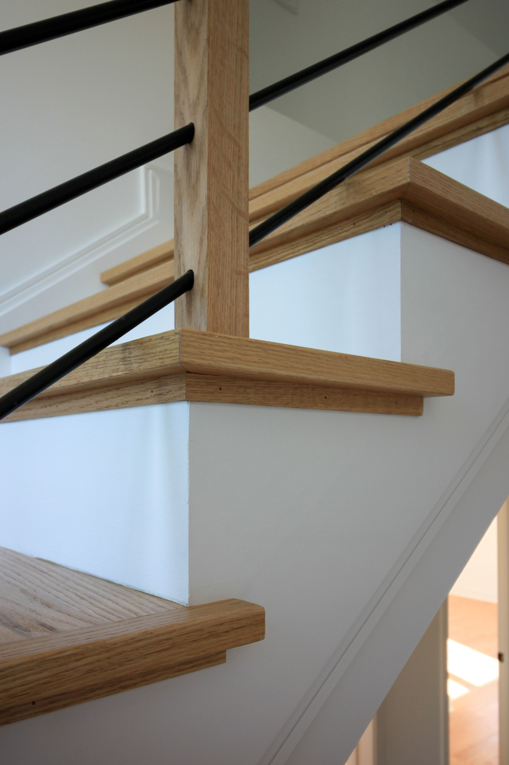 94_Neutral Color Floating Staircase with Metal Balusters, Bethesda MD 20817