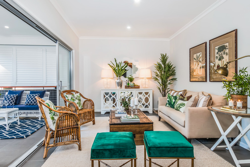 Photo of a tropical living room in Brisbane with white walls.