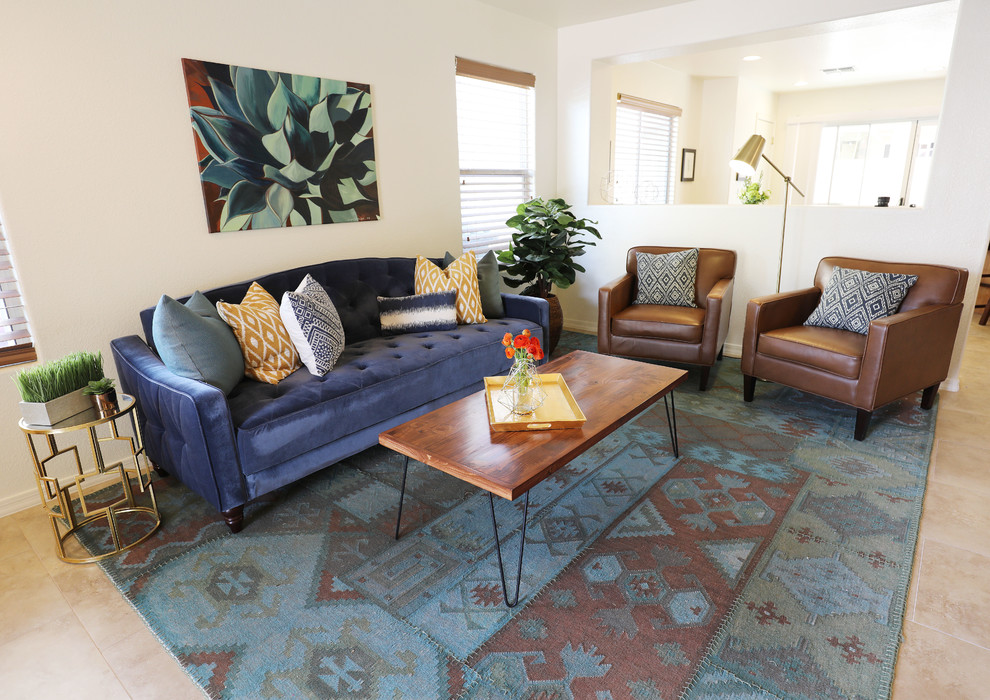 Home design - transitional home design idea in Phoenix