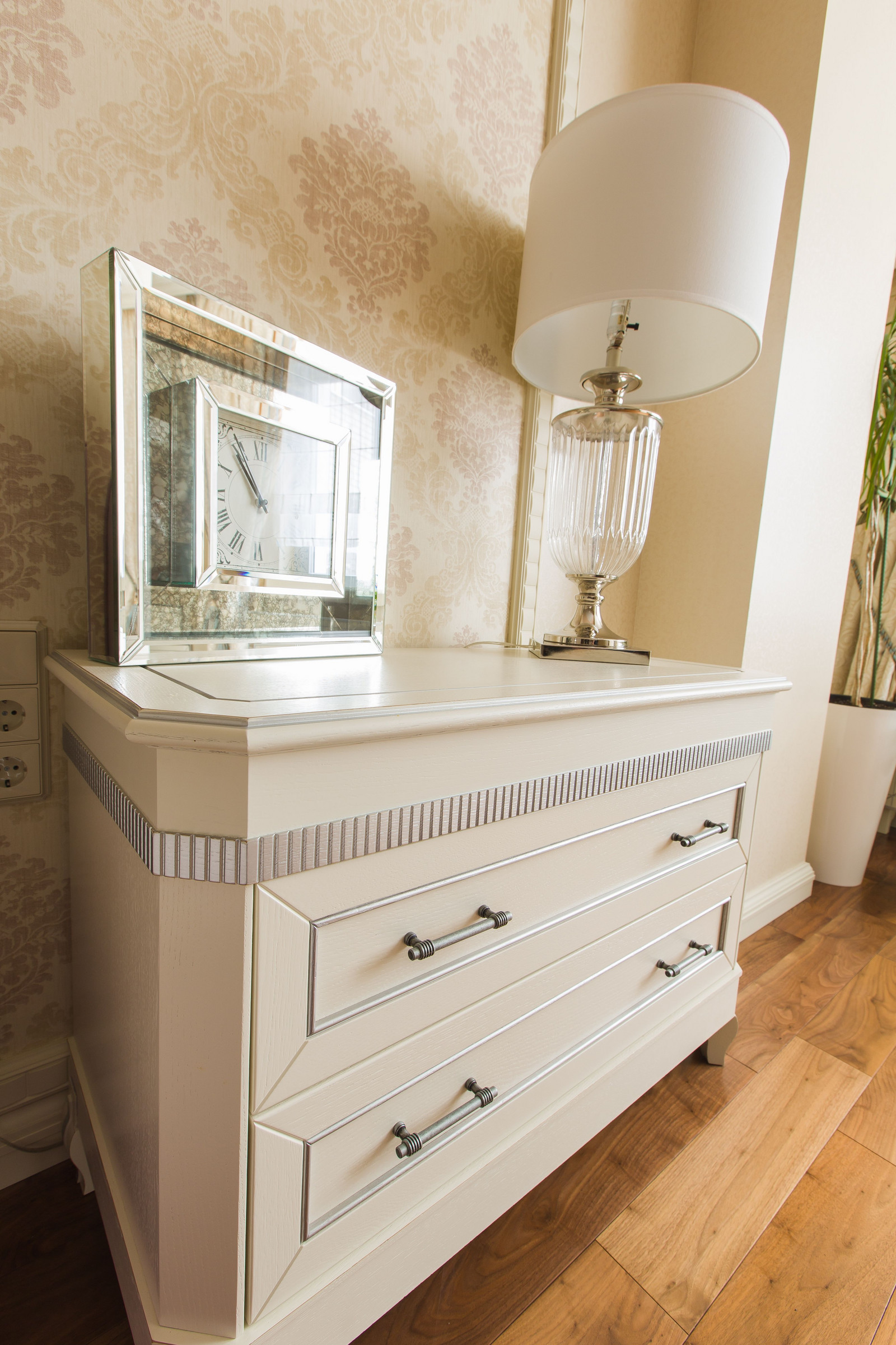 Мебель в квартиру на ул. Сенной