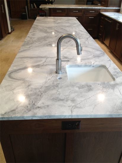 Inspiration for a transitional kitchen remodel in Austin