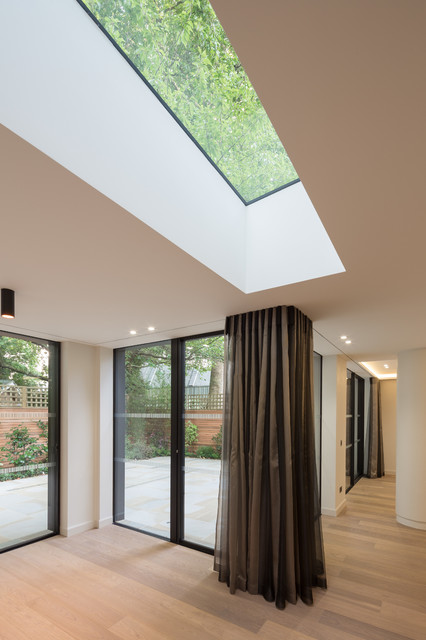 Skylight contemporary-matplats