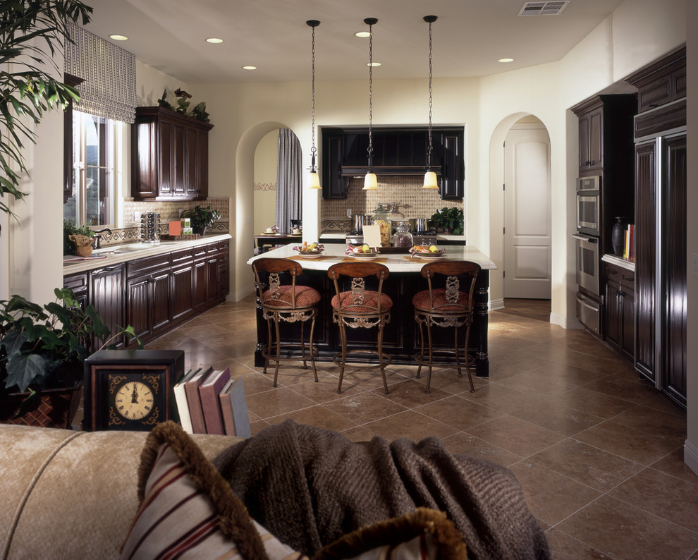 Kitchen - transitional kitchen idea