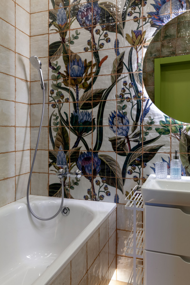 Винтаж в ярком интерьере 4-х комнатной квартиры