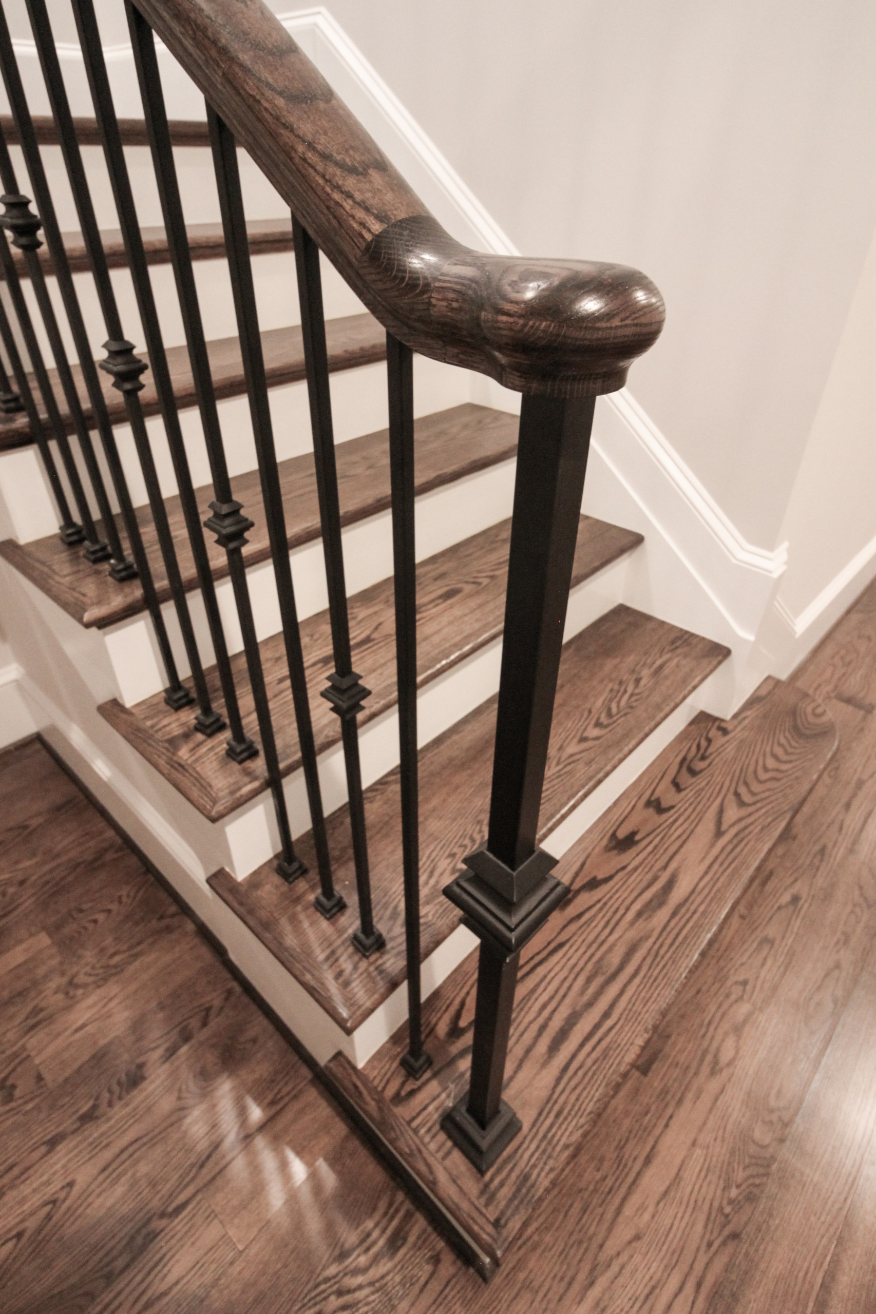 86_ Gorgeous Floating Curved Staircase, McLean VA 22066